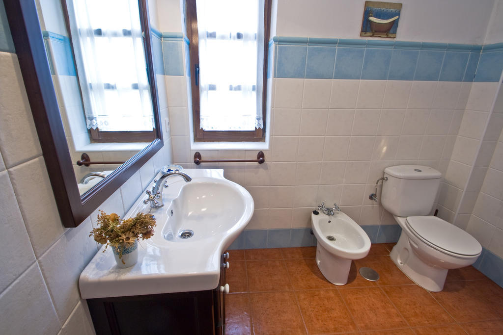 Vivienda Casa Luisa Apartment Комилас Стая снимка