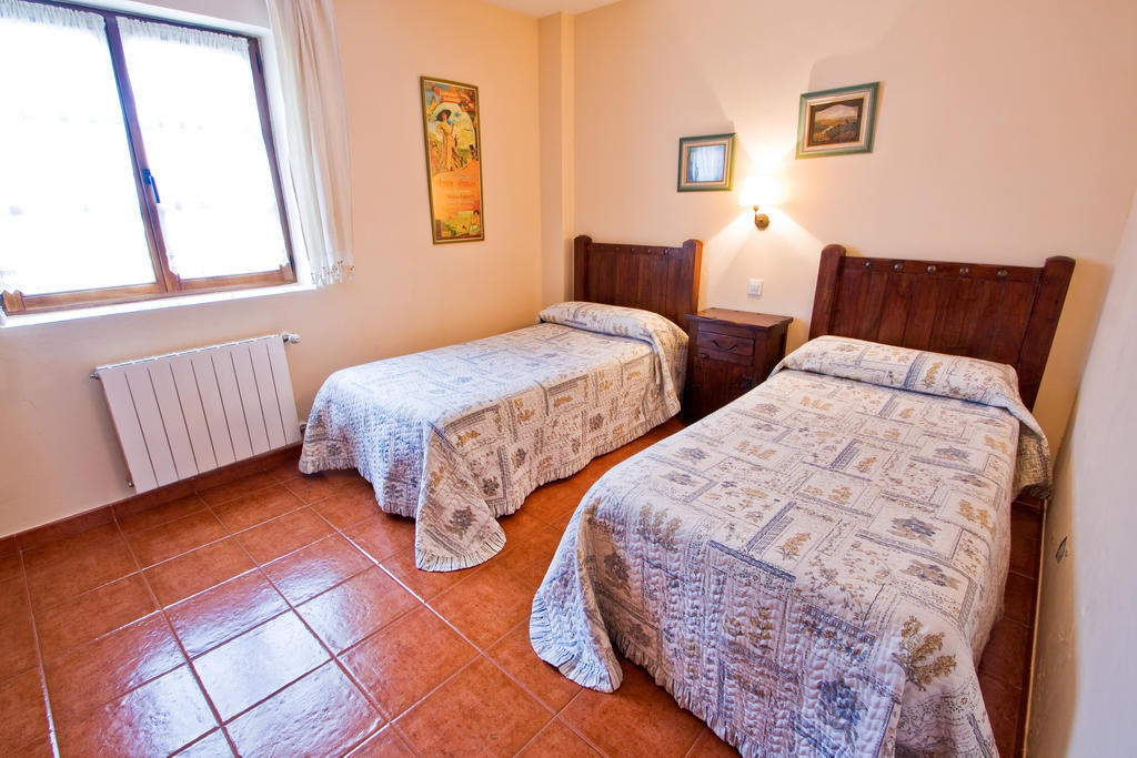 Vivienda Casa Luisa Apartment Комилас Стая снимка
