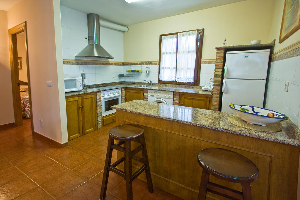 Vivienda Casa Luisa Apartment Комилас Екстериор снимка