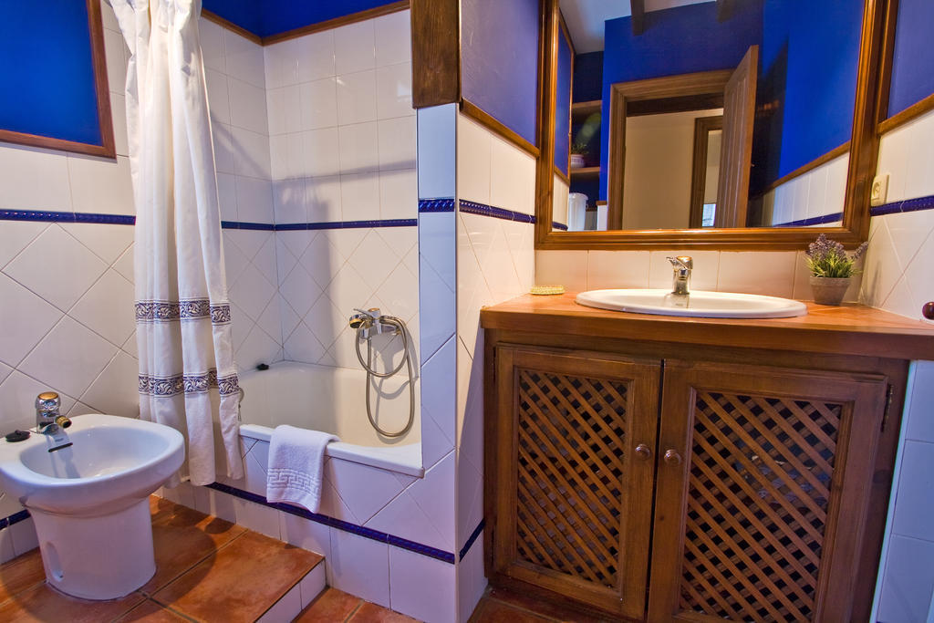 Vivienda Casa Luisa Apartment Комилас Стая снимка