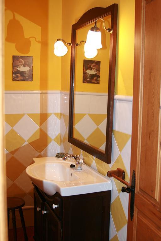 Vivienda Casa Luisa Apartment Комилас Стая снимка